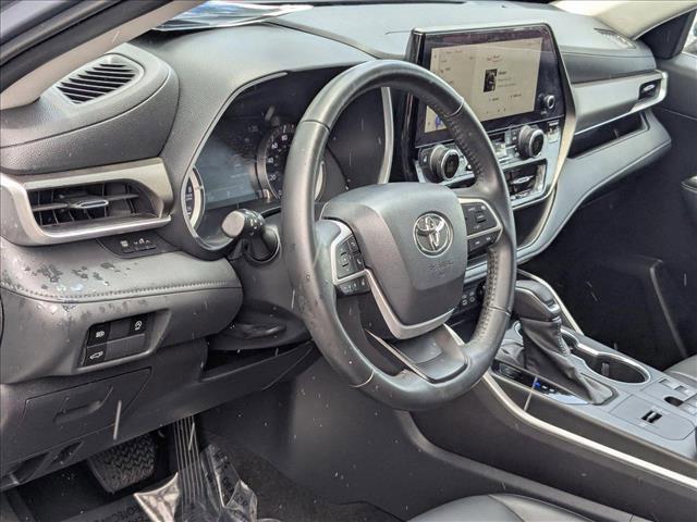 used 2023 Toyota Highlander car, priced at $39,620