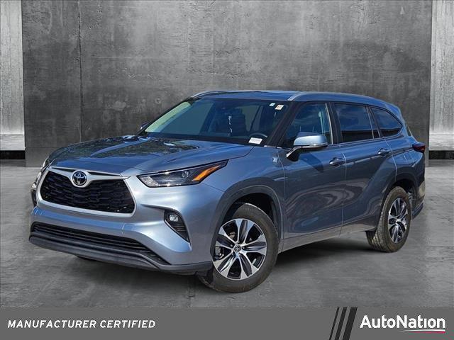 used 2023 Toyota Highlander car, priced at $43,779