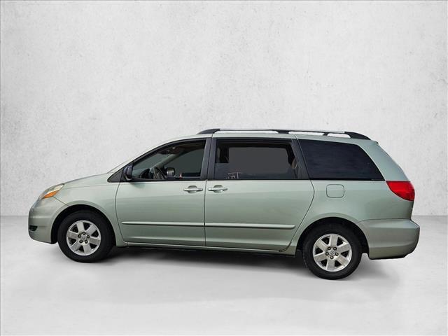 used 2009 Toyota Sienna car, priced at $6,795