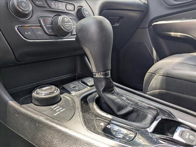 used 2019 Jeep Cherokee car, priced at $16,692