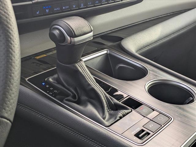 used 2024 Toyota Sienna car, priced at $44,386