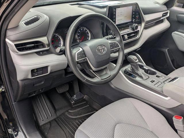 used 2022 Toyota Highlander car, priced at $32,549