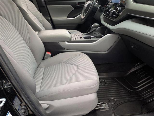 used 2022 Toyota Highlander car, priced at $32,549