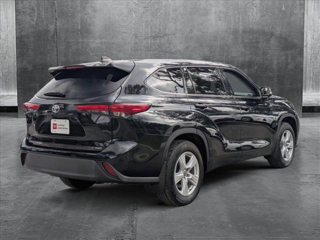 used 2022 Toyota Highlander car, priced at $32,549