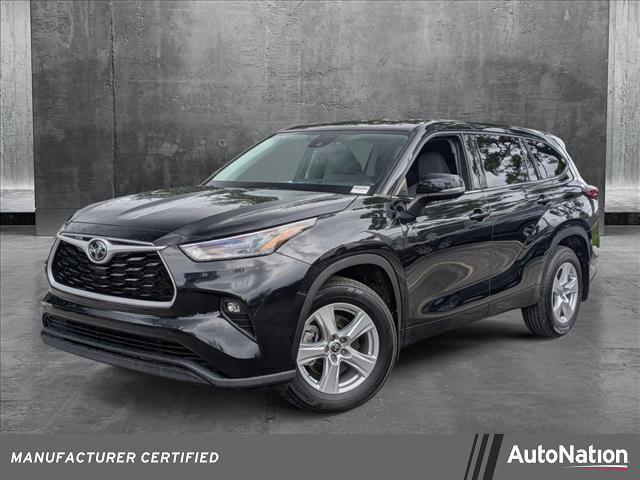 used 2022 Toyota Highlander car, priced at $32,549