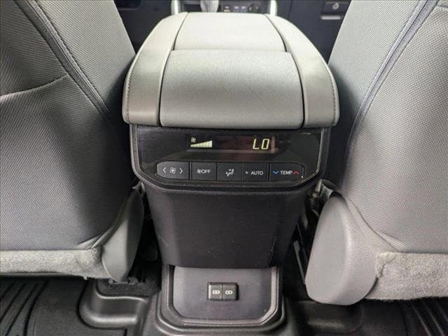 used 2022 Toyota Highlander car, priced at $32,549