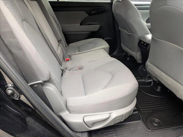 used 2022 Toyota Highlander car, priced at $32,549