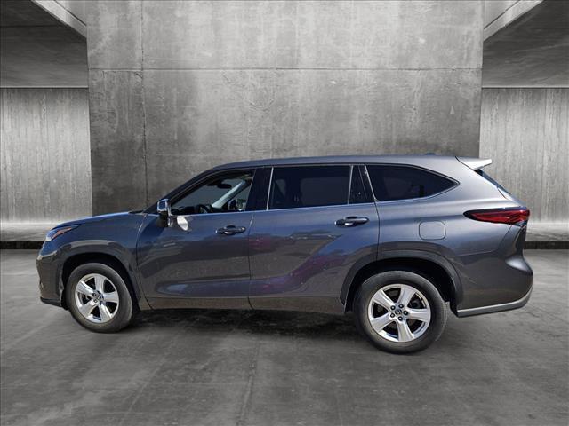 used 2021 Toyota Highlander car, priced at $27,998