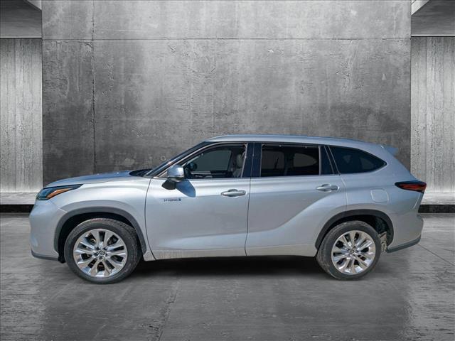 used 2021 Toyota Highlander Hybrid car, priced at $37,995