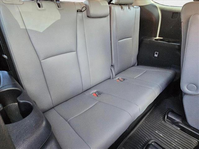 used 2022 Toyota Highlander car, priced at $33,996