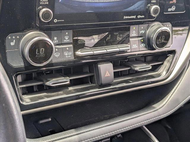 used 2020 Toyota Highlander car, priced at $27,403