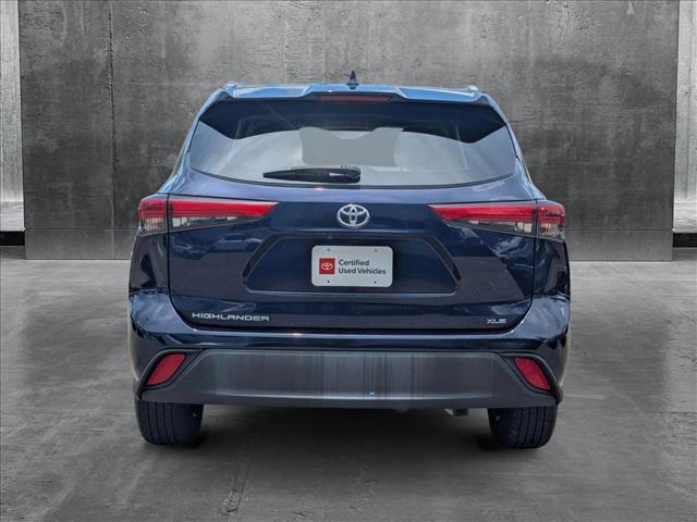 used 2020 Toyota Highlander car, priced at $27,403