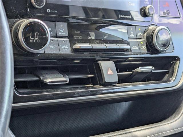 used 2020 Toyota Highlander car, priced at $28,492