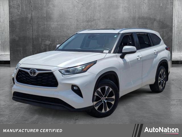 used 2021 Toyota Highlander car, priced at $32,108