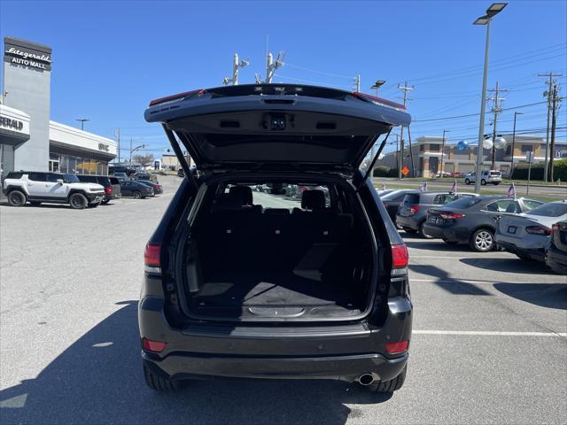used 2022 Jeep Grand Cherokee car, priced at $25,488