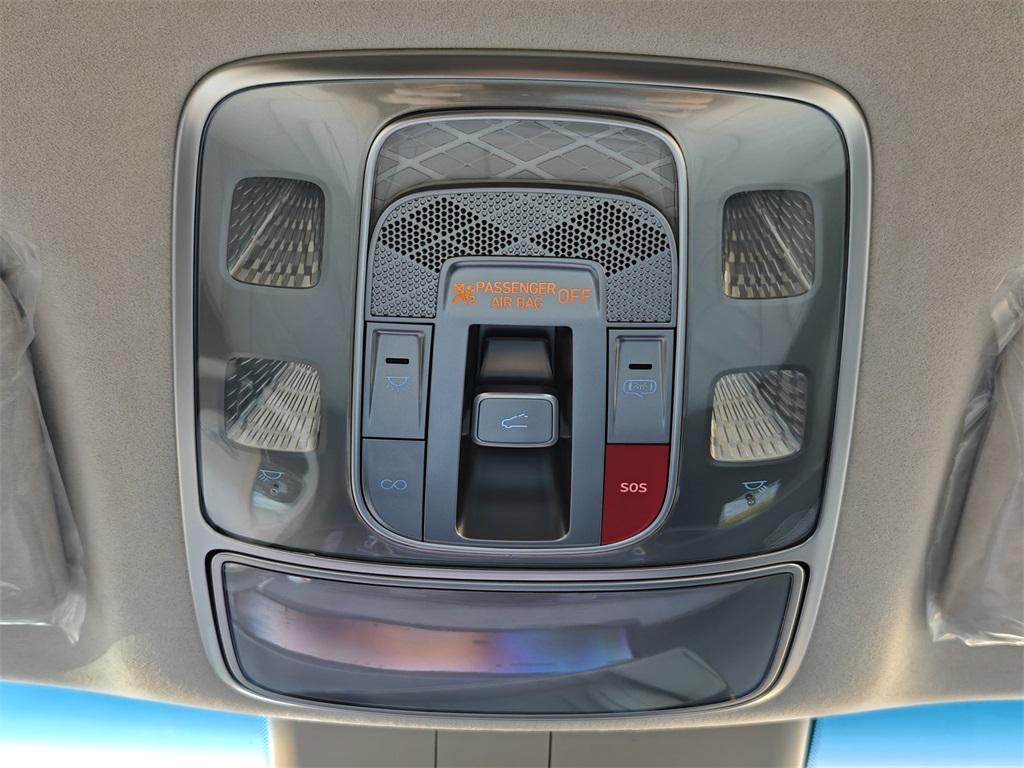 new 2026 Genesis GV80 car, priced at $84,890