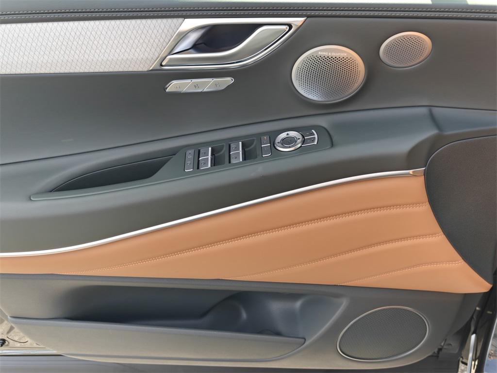 new 2026 Genesis GV80 car, priced at $76,150