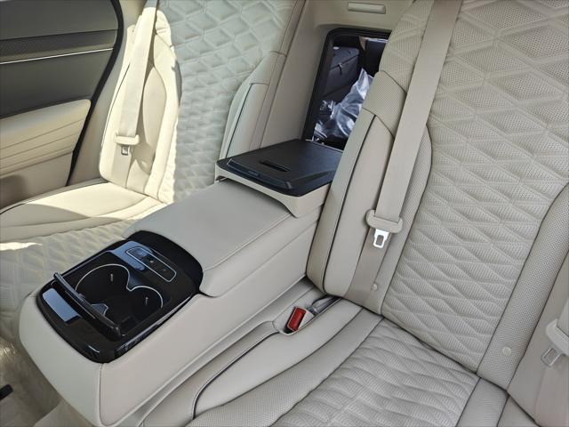 new 2025 Genesis G80 car, priced at $80,695