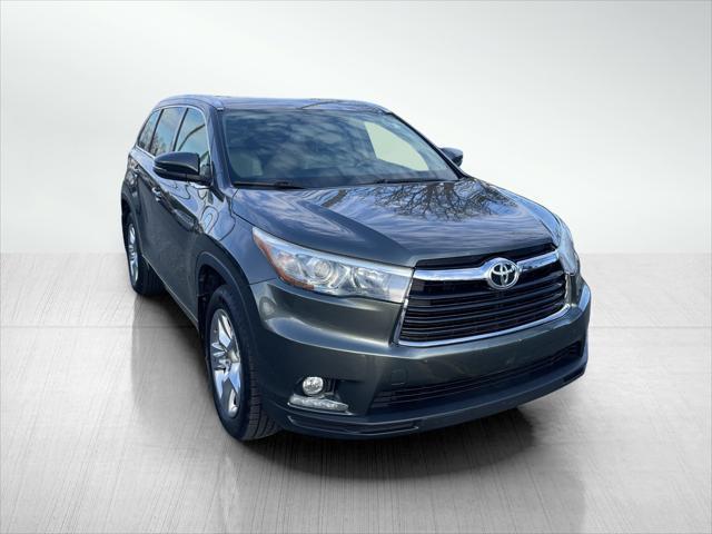 used 2015 Toyota Highlander car, priced at $23,488