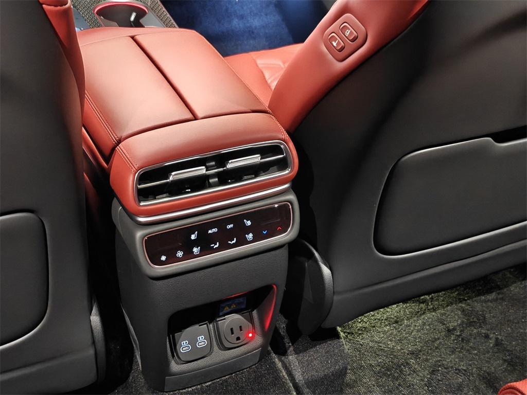new 2026 Genesis GV80 Coupe car, priced at $90,115