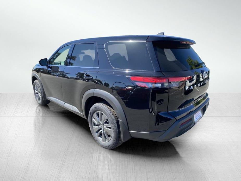 new 2024 Nissan Pathfinder car, priced at $38,580