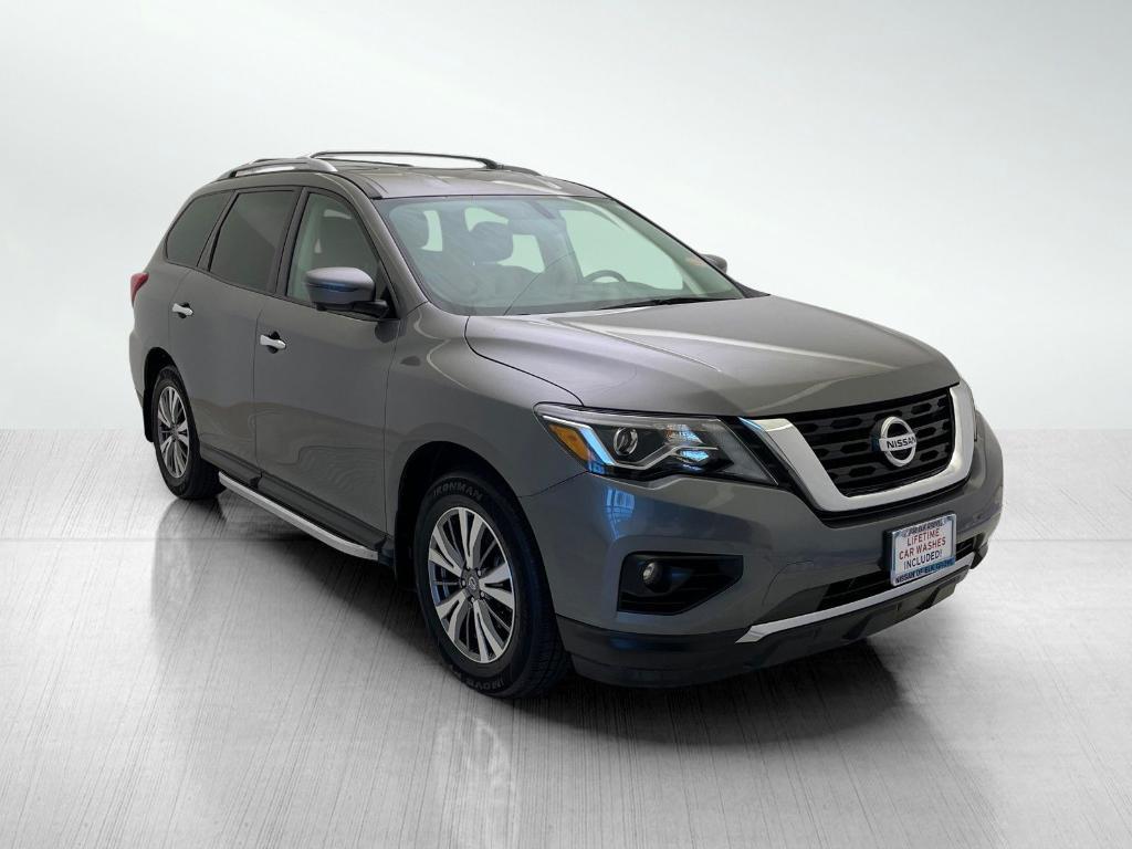 used 2020 Nissan Pathfinder car, priced at $21,992