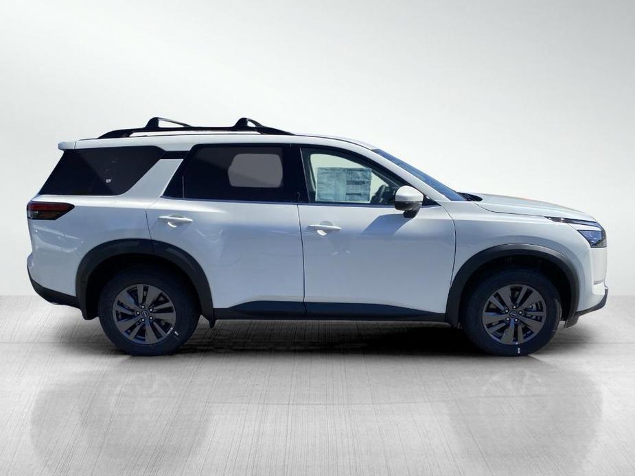 new 2024 Nissan Pathfinder car, priced at $37,552