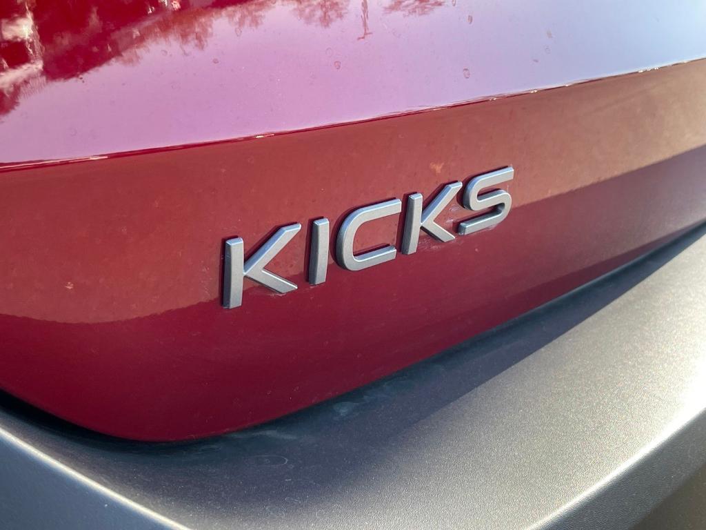 new 2025 Nissan Kicks car, priced at $27,585