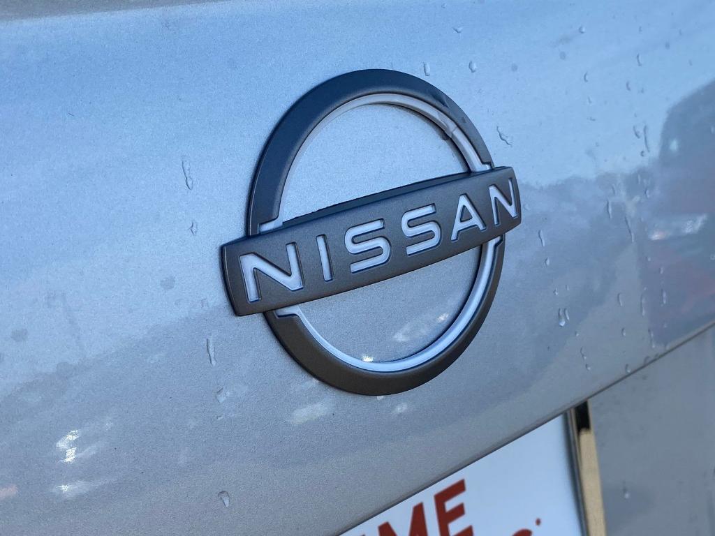 new 2025 Nissan Versa car, priced at $22,425