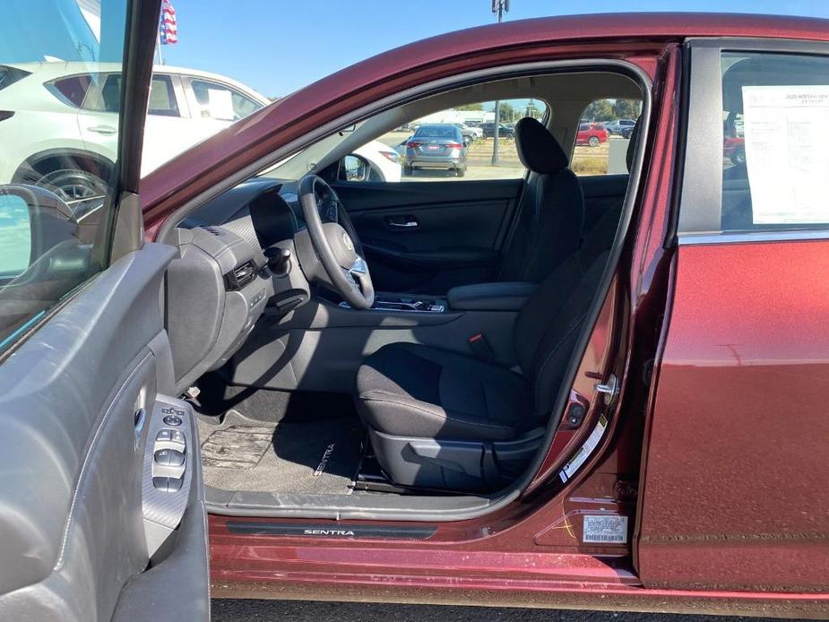 new 2025 Nissan Sentra car, priced at $22,618