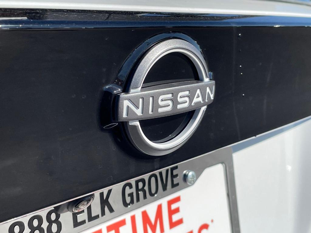 new 2025 Nissan Kicks car, priced at $25,505