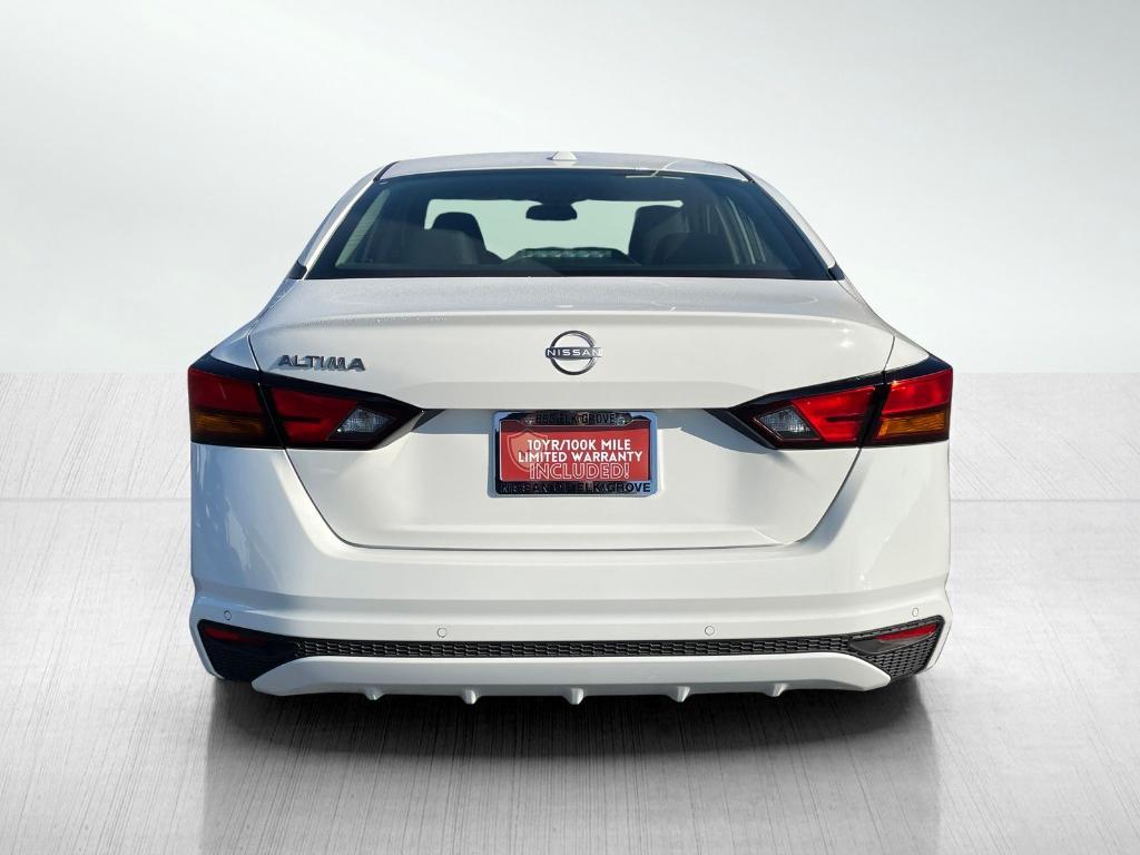 new 2025 Nissan Altima car, priced at $26,301