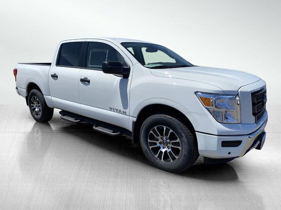 new 2024 Nissan Titan car, priced at $52,420