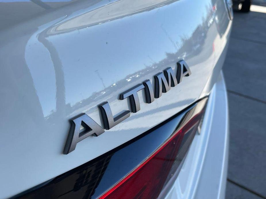 new 2024 Nissan Altima car, priced at $26,054