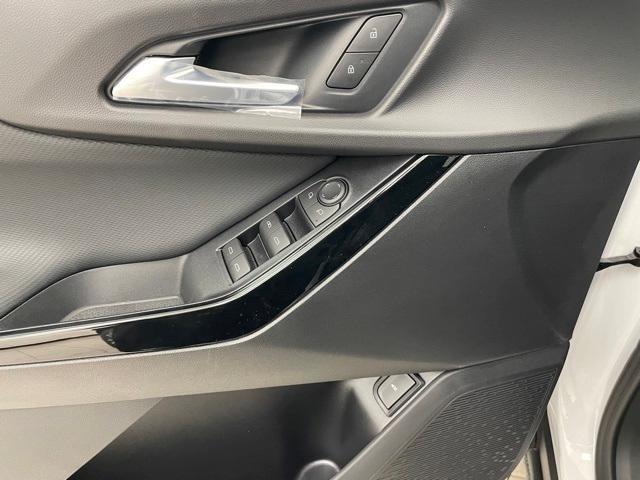 new 2026 Chevrolet Equinox car, priced at $33,370