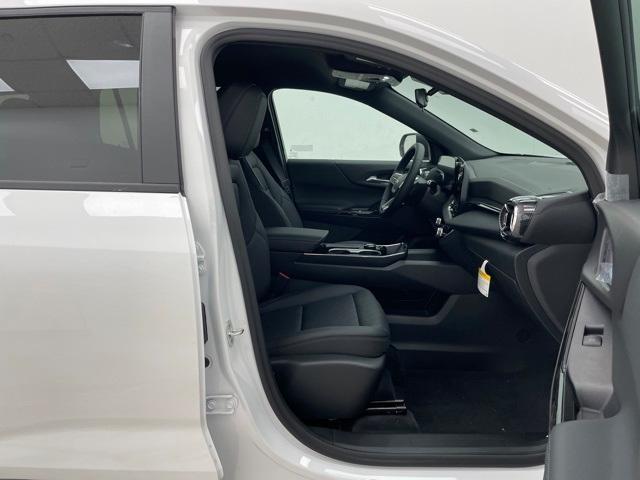 new 2026 Chevrolet Equinox car, priced at $33,370