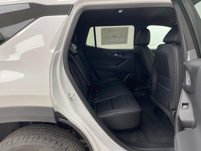 new 2026 Chevrolet Equinox car, priced at $33,370