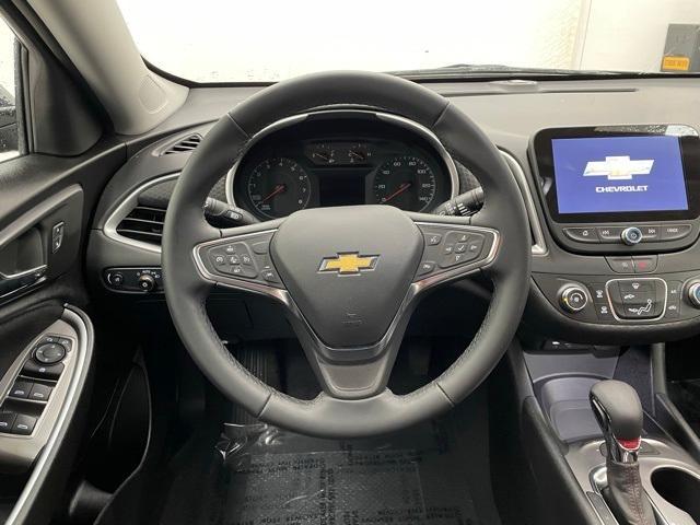 new 2025 Chevrolet Malibu car, priced at $25,000