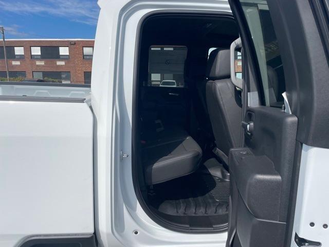 new 2025 Chevrolet Silverado 2500 car, priced at $52,250