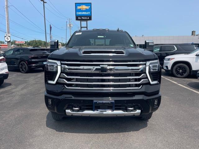 new 2025 Chevrolet Silverado 3500 car, priced at $90,000