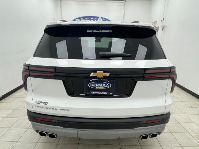 new 2026 Chevrolet Traverse car, priced at $46,090