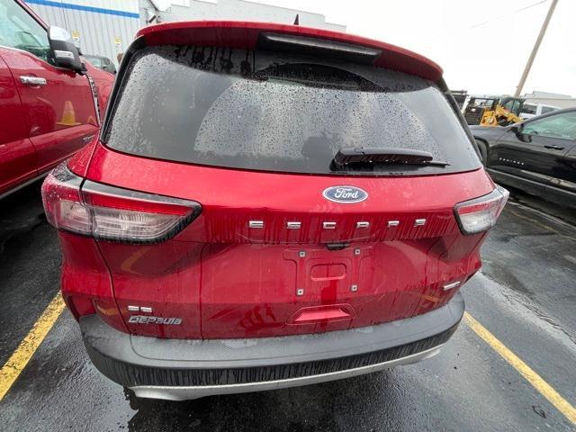 used 2020 Ford Escape car, priced at $15,999