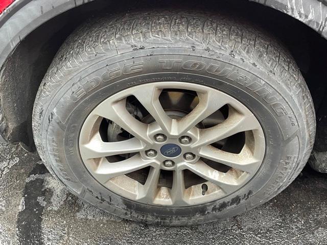 used 2020 Ford Escape car, priced at $15,999