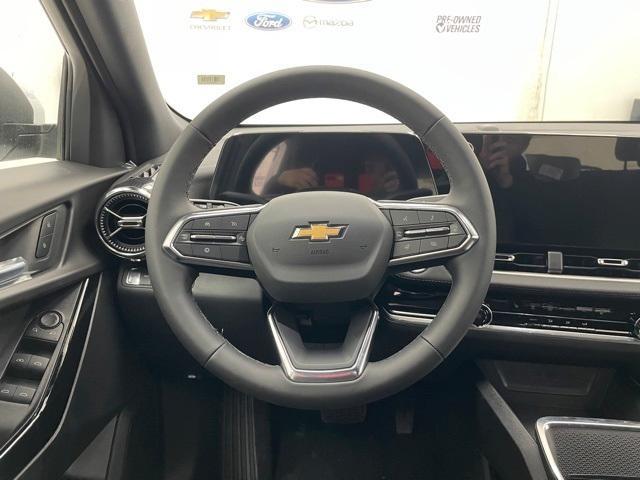 new 2026 Chevrolet Equinox car, priced at $30,995