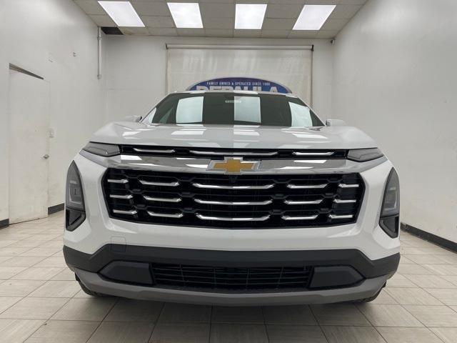 new 2026 Chevrolet Equinox car, priced at $30,995