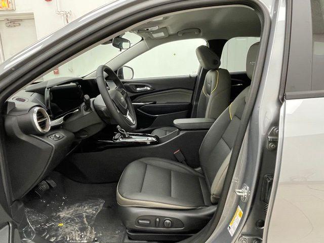 new 2026 Chevrolet Trax car, priced at $27,265