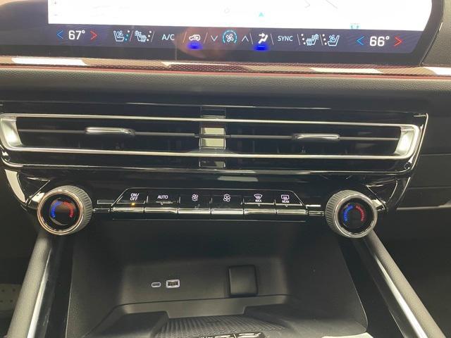 new 2026 Chevrolet Traverse car, priced at $61,285