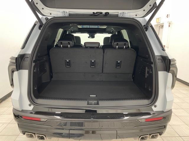 new 2026 Chevrolet Traverse car, priced at $61,285