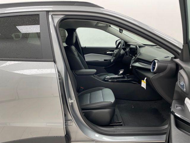 new 2025 Chevrolet Trax car, priced at $25,235