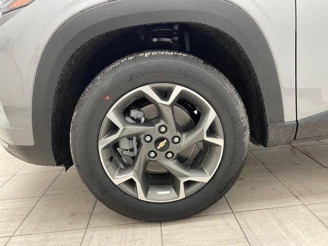 new 2025 Chevrolet Trax car, priced at $25,235
